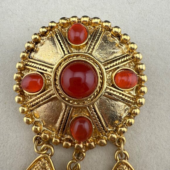 Vintage Gold Tone Brooch With Dangling Ornate Red Cabochons & Intricate Details - Picture 3 of 5